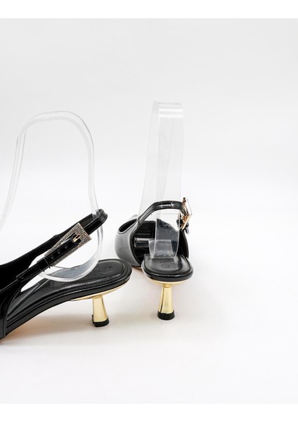 Kadın Sivri Burun Düz Desensiz Ince Arkası Açık Rugan Ayakkabı PM439 Siyah Rugan modelleri