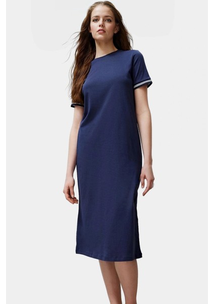 Yazlık Midi Elbise Örme Kumaş Bisiklet Yaka Relaxed Kalıp Yırtmaç Detayı Uzun Ömürlü fiyatları