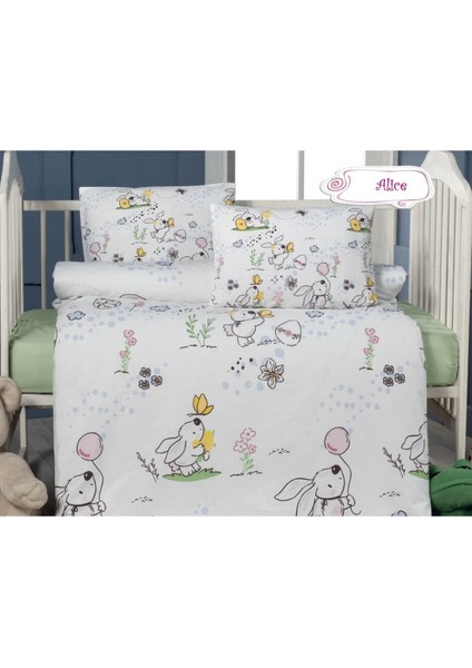 Desenli Bebek Nevresim Set (Nevresim, Çarşaf, 2 Adet Yastık Takım)