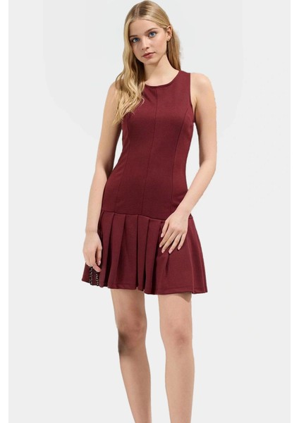 Vücuda Oturan Pili Detaylı Mini Elbise Yazlık Örme Kumaş Zarifane Tasarım Rahat ve Şık modelleri