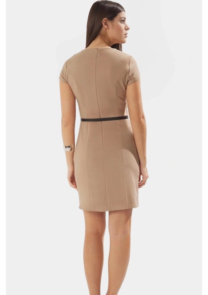 Yazlık Mini Elbise Bodycon Kemer Detaylı Dokuma Kumaş Modern Stil Premium Kalite fiyatları