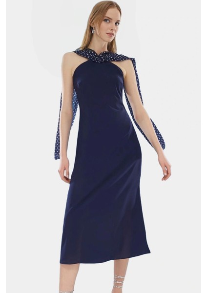 Yazlık A Kesim Maxi Elbise Halter Yaka Puantiyeli Şifon Polyester Kumaş Özenle Seçilmiş