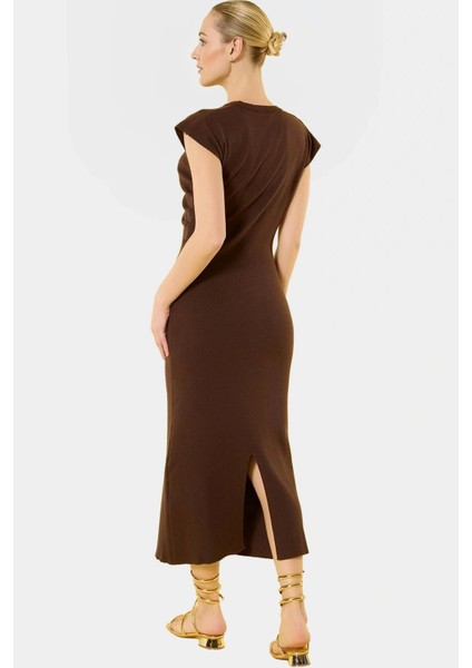 Rahat Triko Midi Elbise Dik Yaka Bodycon Günlük Stil Yüksek Kalite Dayanıklı Malzeme fiyatları