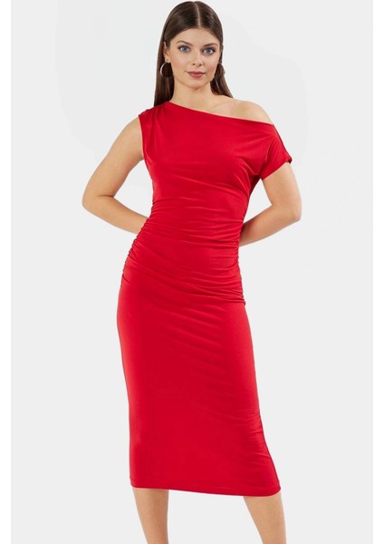 Rahat ve Şık Çok Midi Elbise Kayık Yaka Örme Kumaş Bodycon Konforlu Kesim Zarifane Tasarım fiyatları