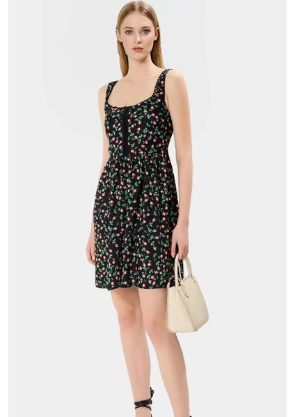 Çiçekli Agraflı Mini Elbise Viskoz Kumaş Skater Kalıp Yazlık Profesyonel Görünüm