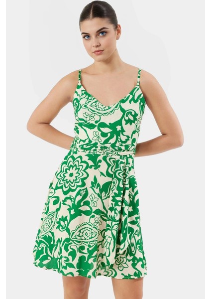 Dokuma Viskoz Mini Elbise V Yaka Skater Kalıp Çiçek Desenli Yazlık Kaliteli Işçilik Uzun Ömürlü fiyatları