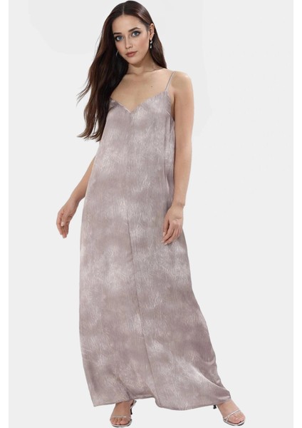 Şık ve Rahat Yazlık Maxi Elbise V Yaka Soyut Desen Saten Kumaş Premium Kalite Özenle Seçilmiş modelleri