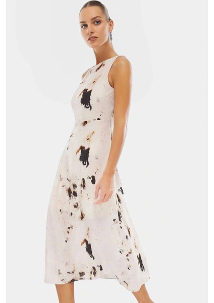 Polyester Mat Saten A Line Maxi Elbise Animal Desenli Günlük Kullanım Için Modern Stil fiyatları