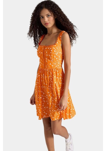 Çiçekli Agraflı Mini Elbise Viskoz Kumaş Skater Kalıp Yazlık Profesyonel Görünüm modelleri