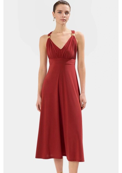 Aksesuar Detaylı V Yaka Bodycon Elbise Örme Kumaş Midi Boy Nefes Alabilir Kaliteli Işçilik fiyatları