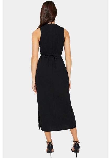 Cut Out Detaylı Scuba Krep Elbise Choker Yaka Midi Boy Özenle Seçilmiş Dayanıklı Malzeme Uzun Ömürlü modelleri