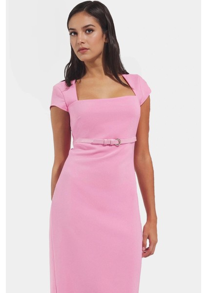 Yazlık Midi Elbise Kemerli Kare Yaka Vücudu Saran Rahat Dokuma Modern Stil Dayanıklı Malzeme