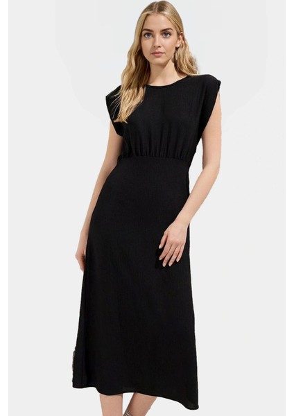 Yazlık Kadın Elbise Rahat Şık A Kesim Midi Model Polyester Kumaş Mükemmel Uyum Yüksek Kalite