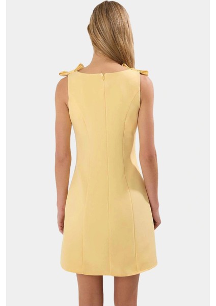 Fiyonklu Mini Elbise A Kesim Dokuma Kumaş Yazlık Özel Tasarım Kaliteli Işçilik modelleri