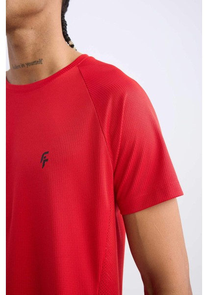 Kırmızı Fit Standart Fit Bisiklet Yaka Sporcu Kısa Kollu Tişört D0676AX24AU