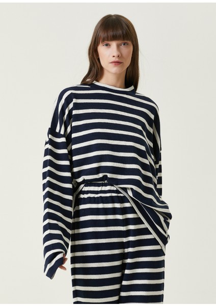 Skipper Çizgili Koyu Mavi Kadın Sweatshirt fiyatları