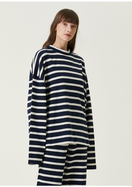Skipper Çizgili Koyu Mavi Kadın Sweatshirt modelleri