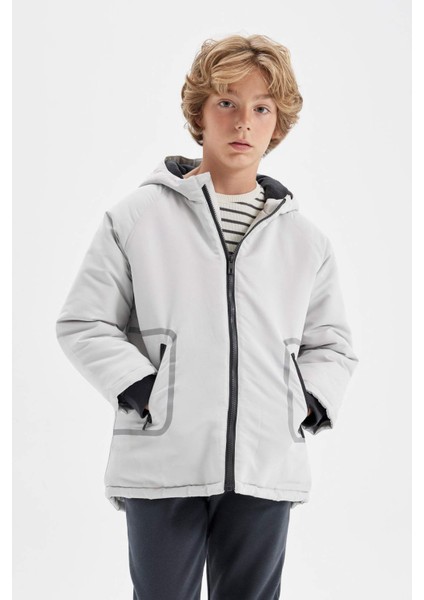 Erkek Çocuk Su Geçirmez Kapüşonlu Polar Astarlı Fermuarlı Cepli Parka D1132A824WN