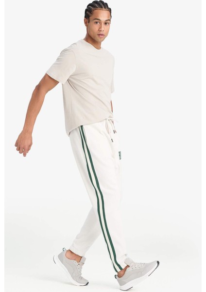 Fit NBA Milwaukee Bucks Standart Fit Cepli Kalın Jogger Eşofman Altı Z6055AZ24WN