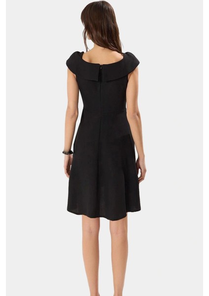 Mini Elbise Dokuma Kumaş Kolsuz Yazlık Gündüz Elbisesi Profesyonel Görünüm Şık fiyatları