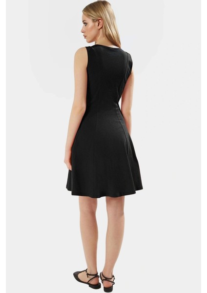 Yazlık Mini Örme Elbise Bisiklet Yaka Kadın Günlük Modern Stil Şık Görünüm modelleri