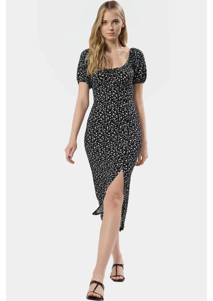 Midi Boy Örme Elbise Kare Yaka Balon Kol Bodycon Kalıp Profesyonel Görünüm Trend Tasarım
