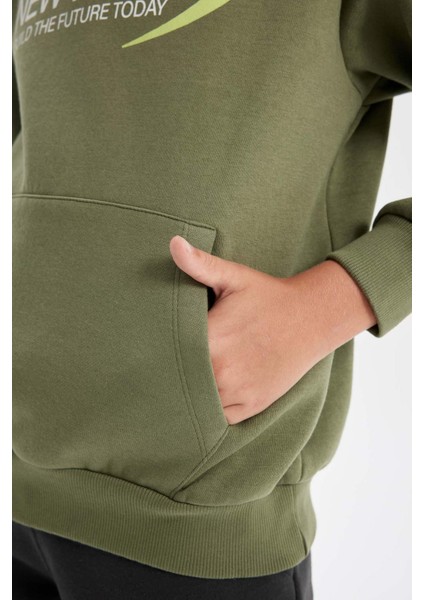 Erkek Çocuk Haki Sırt Baskılı Kapüşonlu Cepli Sweatshirt C9789A824AU