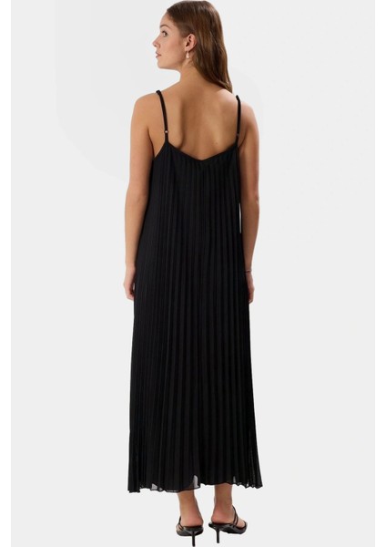 Maxi Piliseli A Line Tül Elbise Örme Kumaş Rahat Günlük Stil Mükemmel Uyum Şık Görünüm modelleri