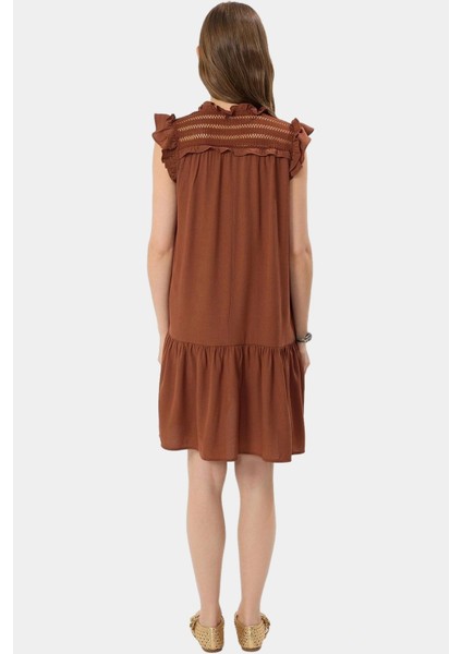 Yazlık Kısa Mini Elbise Viskoz Polyester Crinkle Dokuma Nakış Detaylı Rahat Kullanım fiyatları