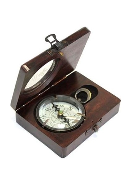 Ahşap Kutulu Üzeri Desenli Pirinç Pusula