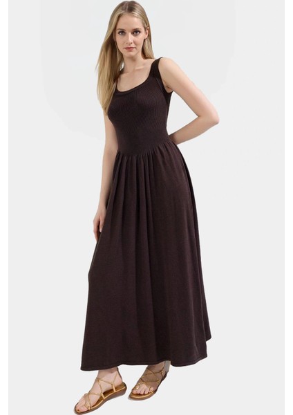 Midi Triko Elbise Viskoz Polyester Poliamid Günlük A Line Havuz Yaka Uzun Ömürlü Profesyonel Görünüm