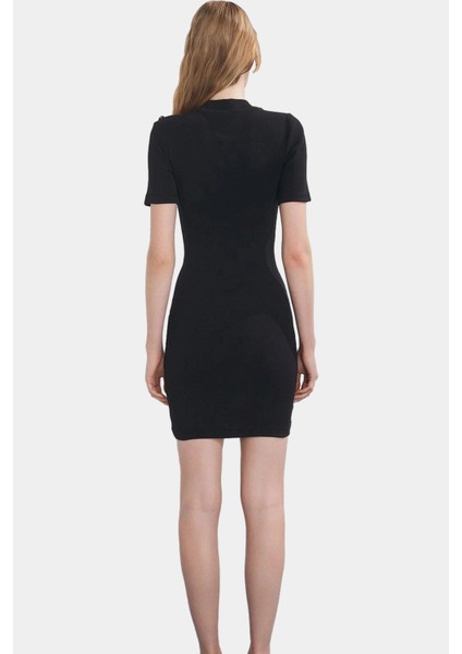 Kadın Mini Örme Elbise Bodycon Kalıp Kısa Kol Yazlık Günlük Profesyonel Görünüm Rahat ve Şık modelleri