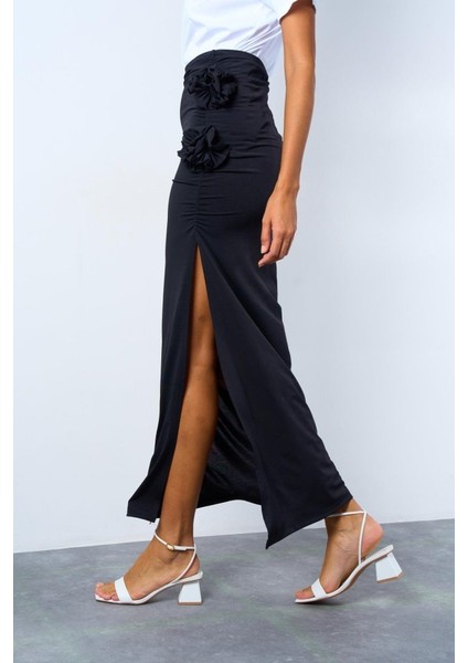 Yandan Büzgülü Güllü Etek - Siyah