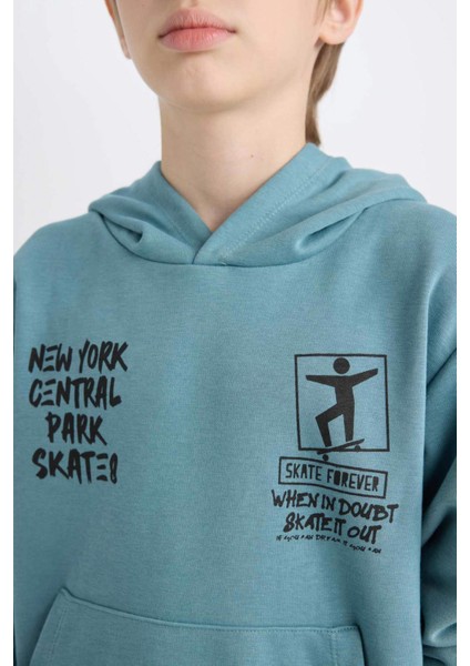 Erkek Çocuk Kapüşonlu Sırt Baskılı Sweatshirt C9799A824WN