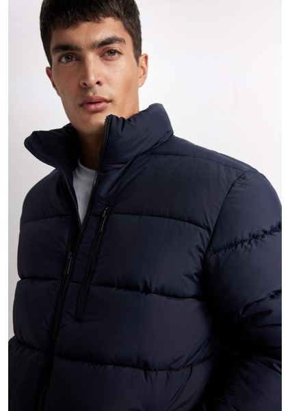 Su İtici Rüzgar Geçirmez Şişme Mont Slim Fit Dar Kesim Dik Yaka Fermuarlı Cepli D1415AX24WN
