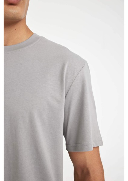 %100 Pamuk New Regular Fit Bisiklet Yaka Basic Düz Kısa Kollu Tişört V7699AZ24AU