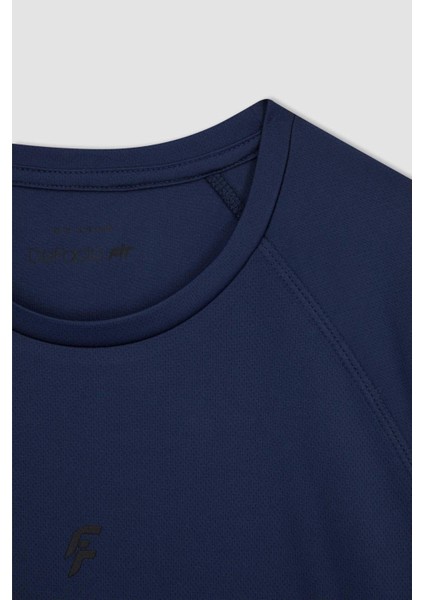 Fit Slim Fit Dar Kesim Bisiklet Yaka Baskılı Sporcu Kısa Kollu Tişört V2887AZ24SP