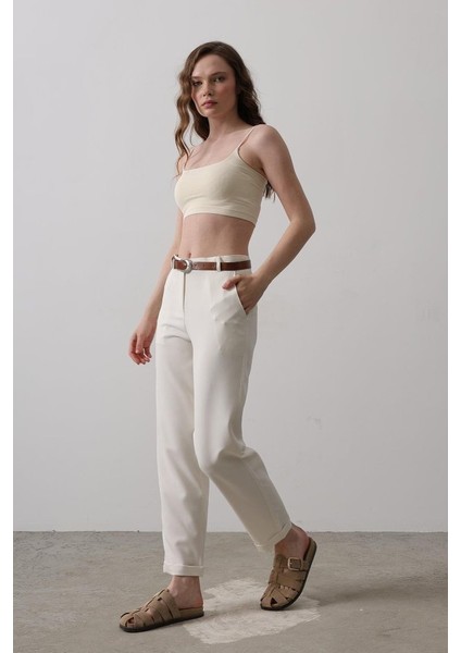 Kemerli Havuç Pantolon - Ekru fiyatları