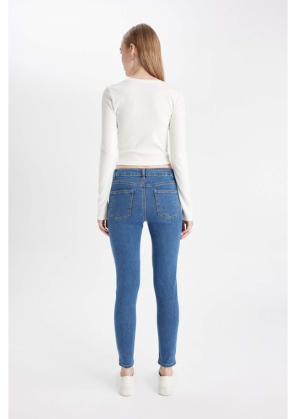 Rebeca Skinny Fit Yüksek Bel Dar Paça Bilek Boy Jean Pantolon C7609AX24AU