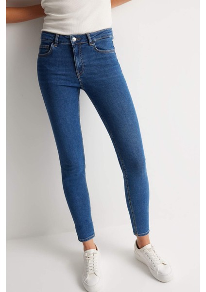 Rebeca Skinny Fit Yüksek Bel Dar Paça Bilek Boy Jean Pantolon C7609AX24AU