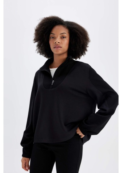 Fit Oversize Geniş Kalıp Dik Yaka Modal Sporcu Sweatshirt D0388AX24AU