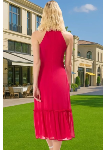 Astarlı Şifon Midi Elbise A Kesim Halter Yaka Çiçek Desenli Rahat Uzun Ömürlü Şık Görünüm