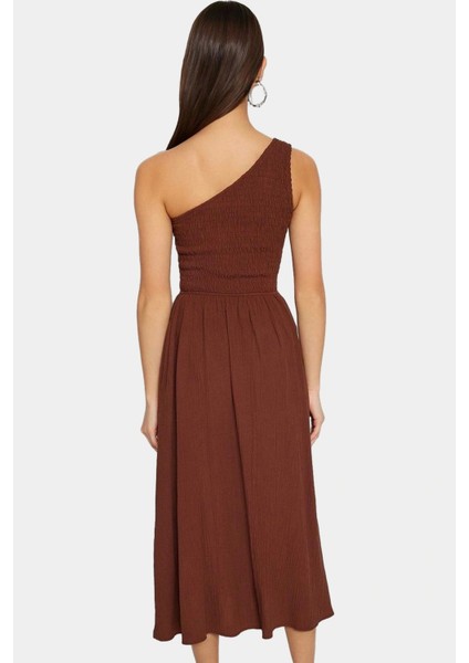 Asimetrik Yaka Midi Elbise Yazlık Şık Dokuma Modern Stil Dayanıklı Malzeme Uzun Ömürlü fiyatları