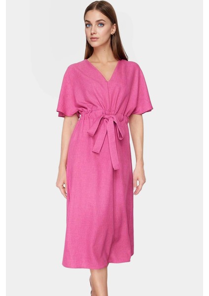 Şık Keten Görünümlü Kuşaklı Midi Elbise Rahat ve Nefes Alabilir Günlük Kullanım Için Modern Stil modelleri