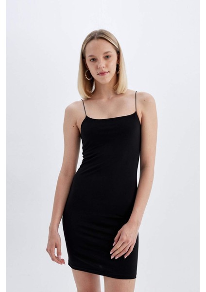 Bodycon Kare Yaka Siyah Askılı Mini Elbise D3265AXNS