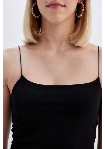 Bodycon Kare Yaka Siyah Askılı Mini Elbise D3265AXNS