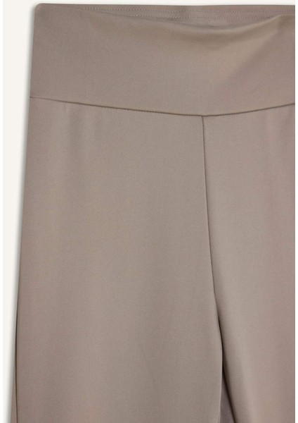 Fit Flare Fit İspanyol Paça Standart Boy Eşofman Altı B3988AX24AU