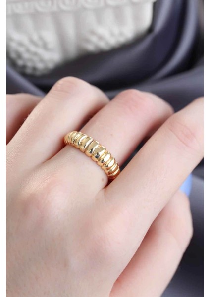 Bfs Altın Renk Ayarlamalı Burgu Kadın Yüzük fiyatları