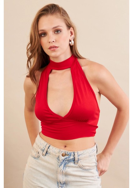 Kadın Kırmızı Sırt Detaylı Pencereli Crop Bluz EY3108 modelleri