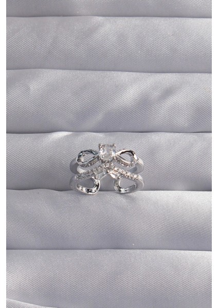 Bfs Pirinç Ayarlamalı Gümüş Renk Zirkon Taşlı 2li Görünüm Fiyonk Yüzük